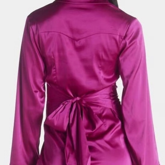 En Saison Vibrant Pink Mini Skirt - Picture 7 of 7